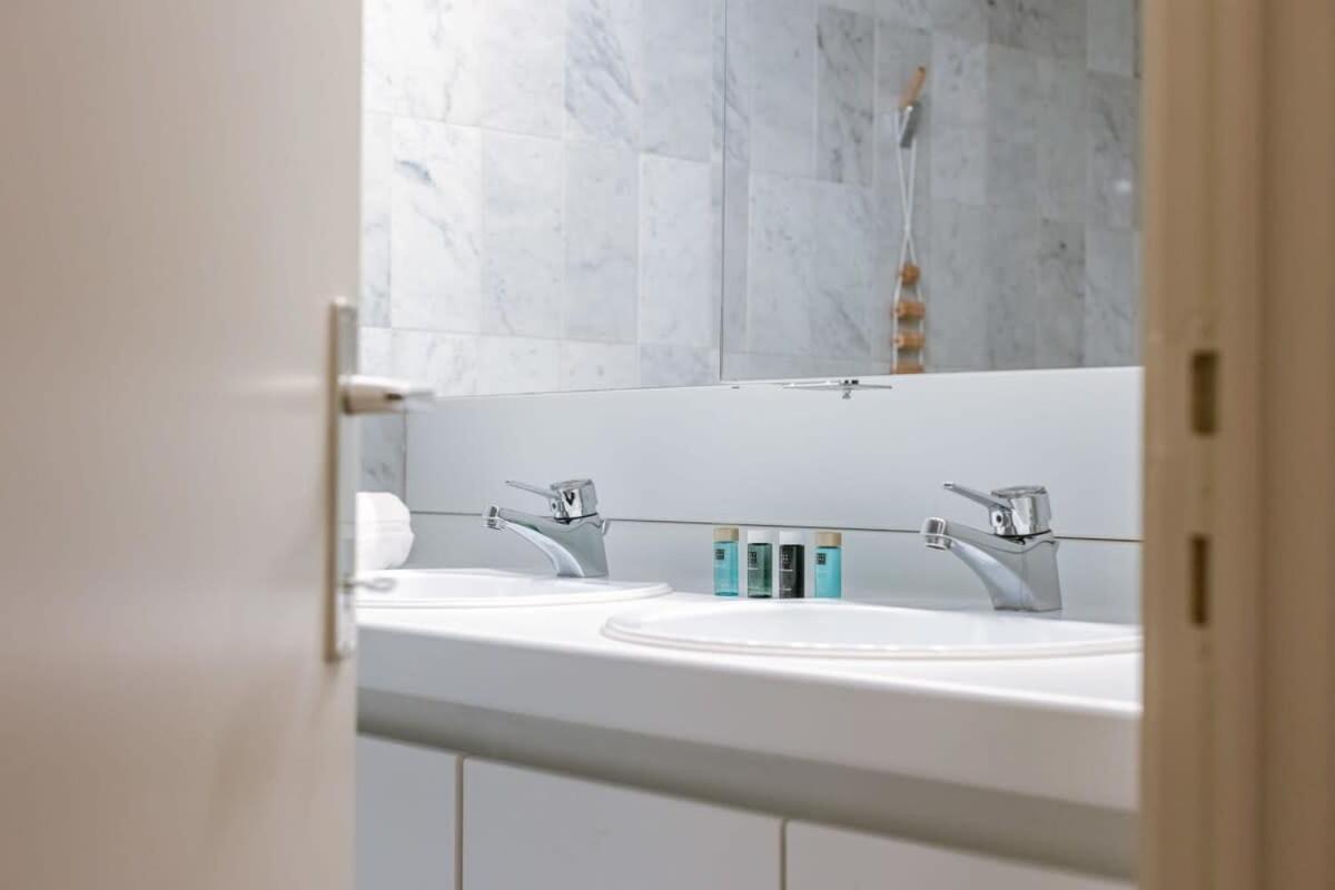 Huswell - Authentic Apartment With Terraces And Parking クノック・ヘイスト エクステリア 写真