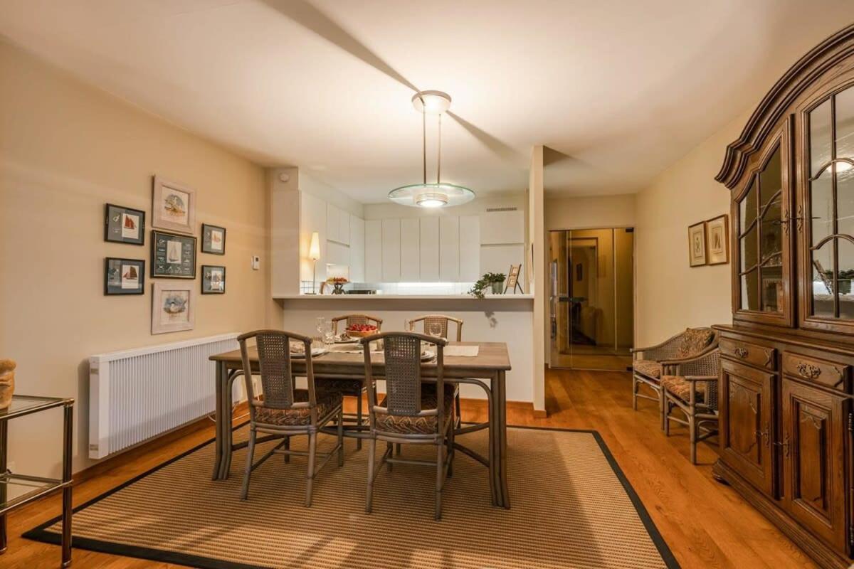 Huswell - Authentic Apartment With Terraces And Parking クノック・ヘイスト エクステリア 写真