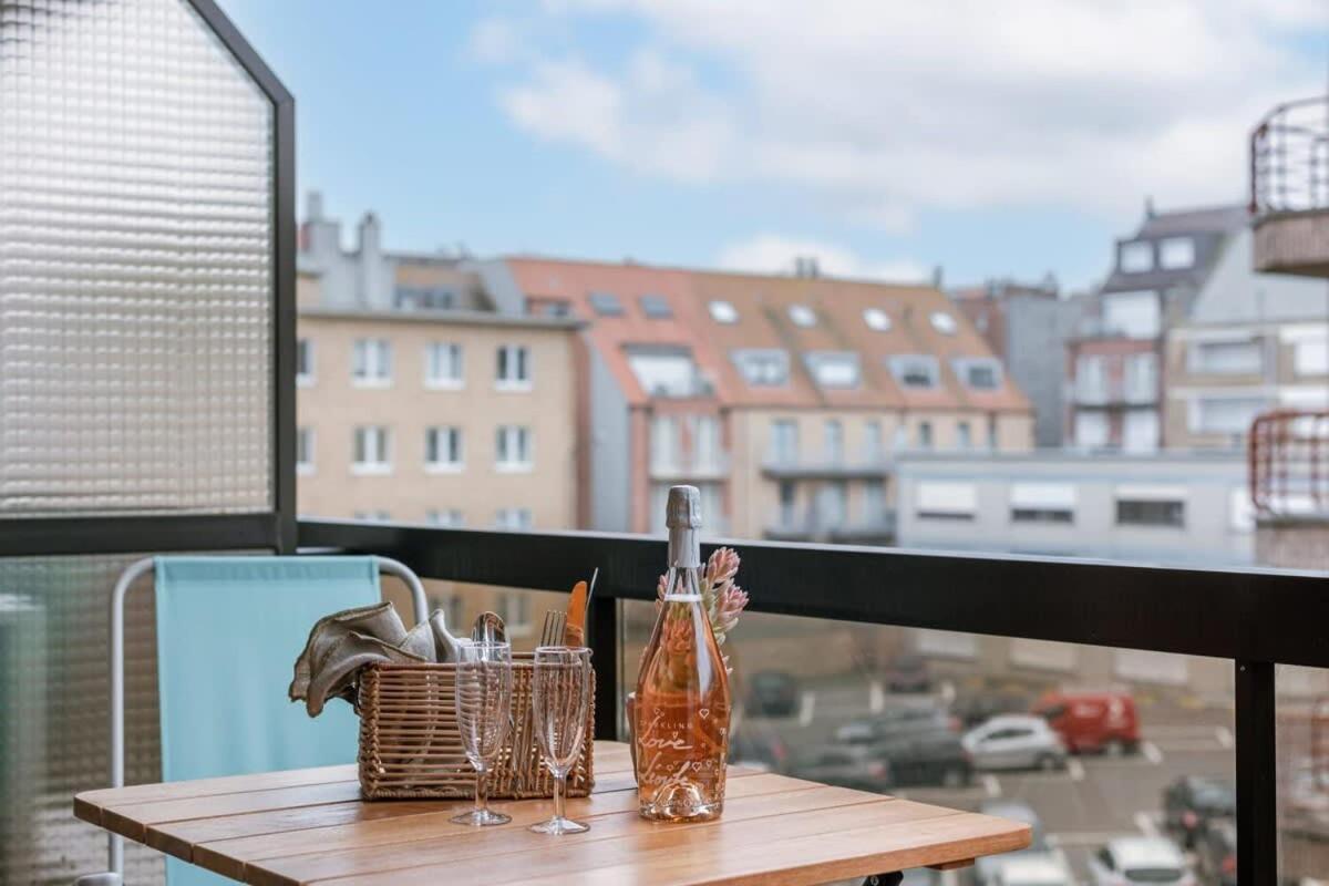 Huswell - Authentic Apartment With Terraces And Parking クノック・ヘイスト エクステリア 写真