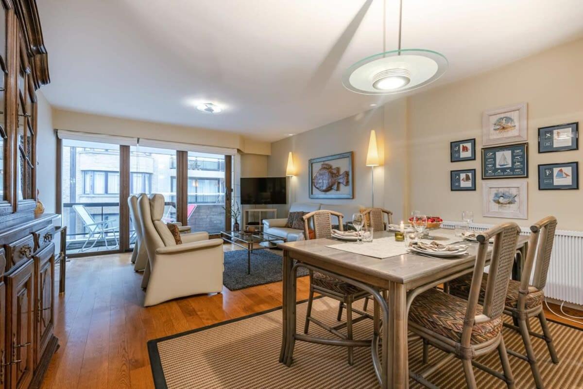 Huswell - Authentic Apartment With Terraces And Parking クノック・ヘイスト エクステリア 写真